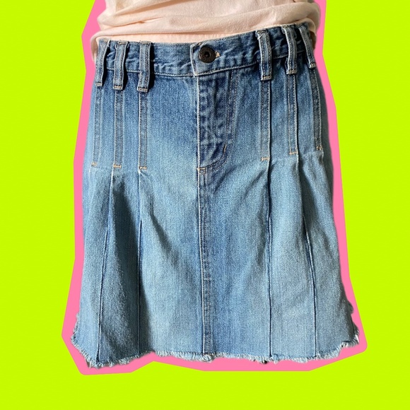 Y2K Volcom Denim Pleated Mini Skirt - Picture 1 of 8